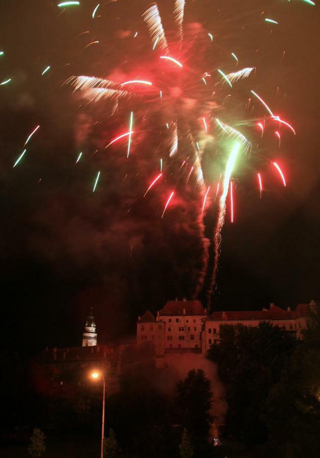 Český Krumlov The Best Castle View-Bus Station, Parking, Center מראה חיצוני תמונה